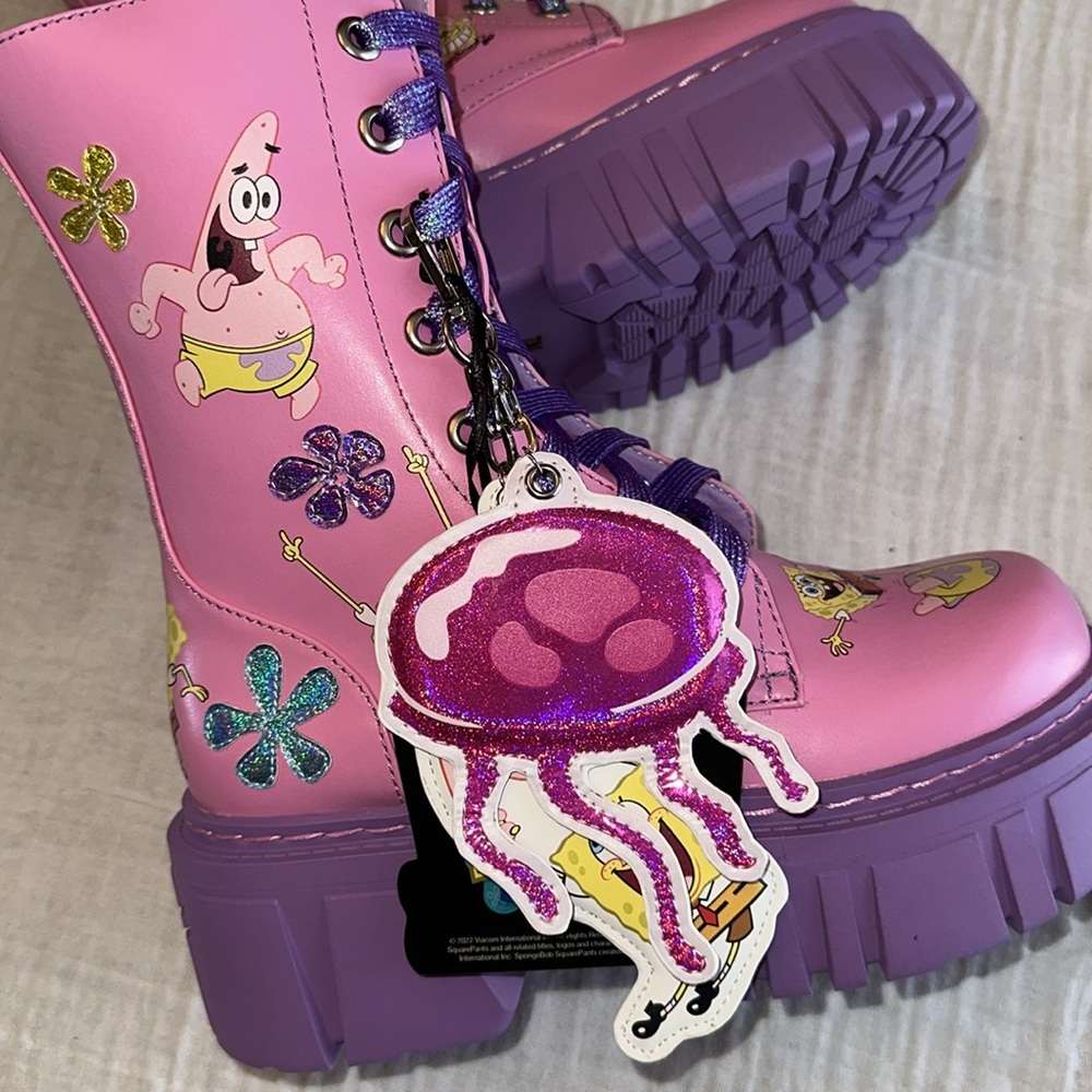 New! Dolls Kill x Spongebob Squarepants Super Rare Combat Boots